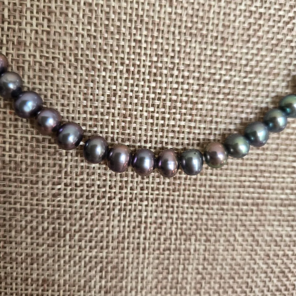 14kt Vintage Peacock Pearls